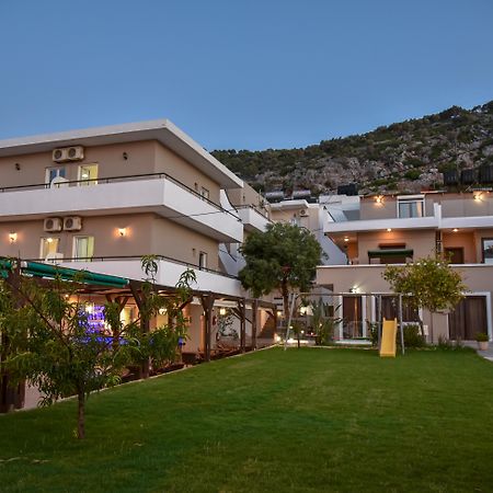 Iraklis Apartments Stalida Eksteriør bilde