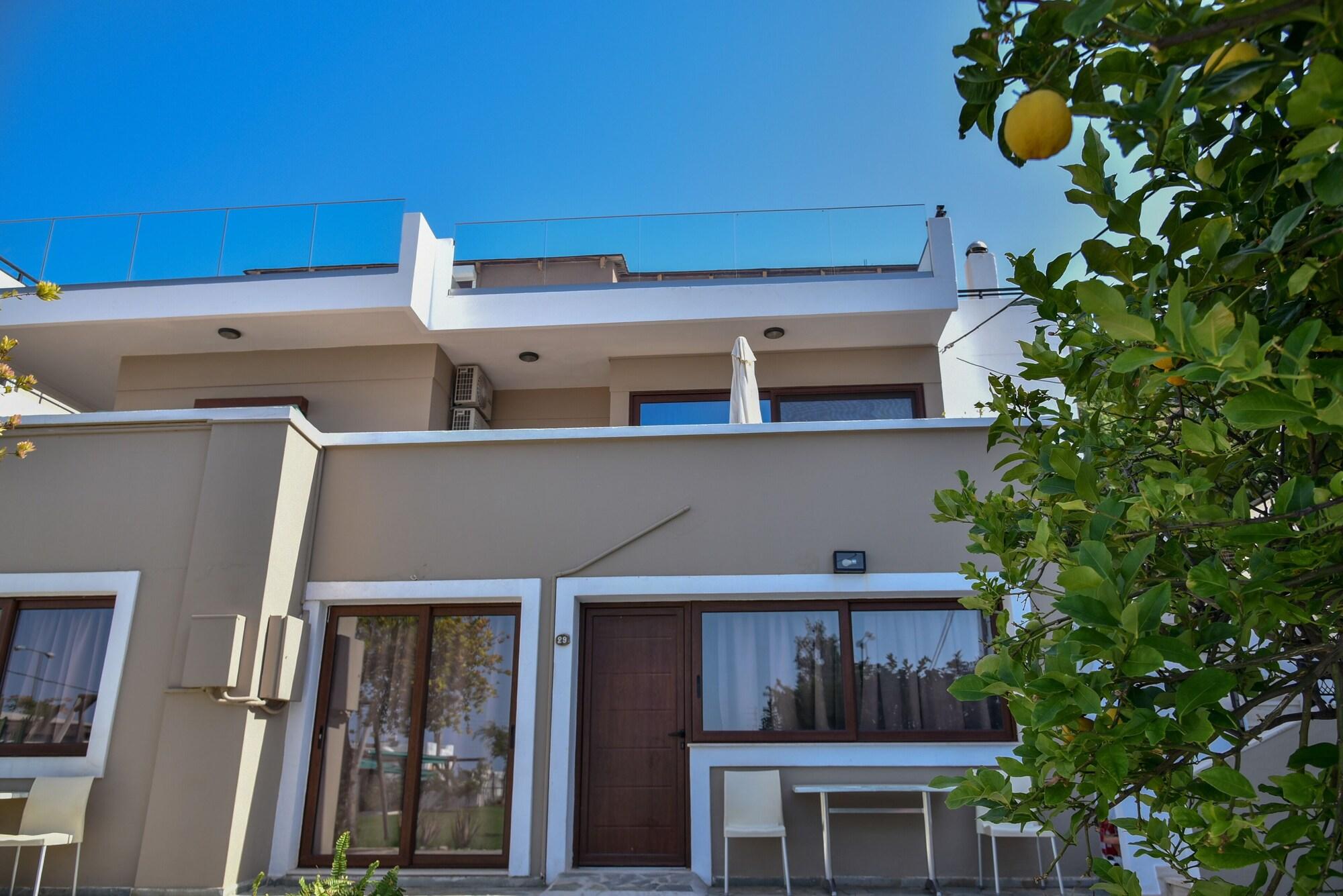 Iraklis Apartments Stalida Eksteriør bilde