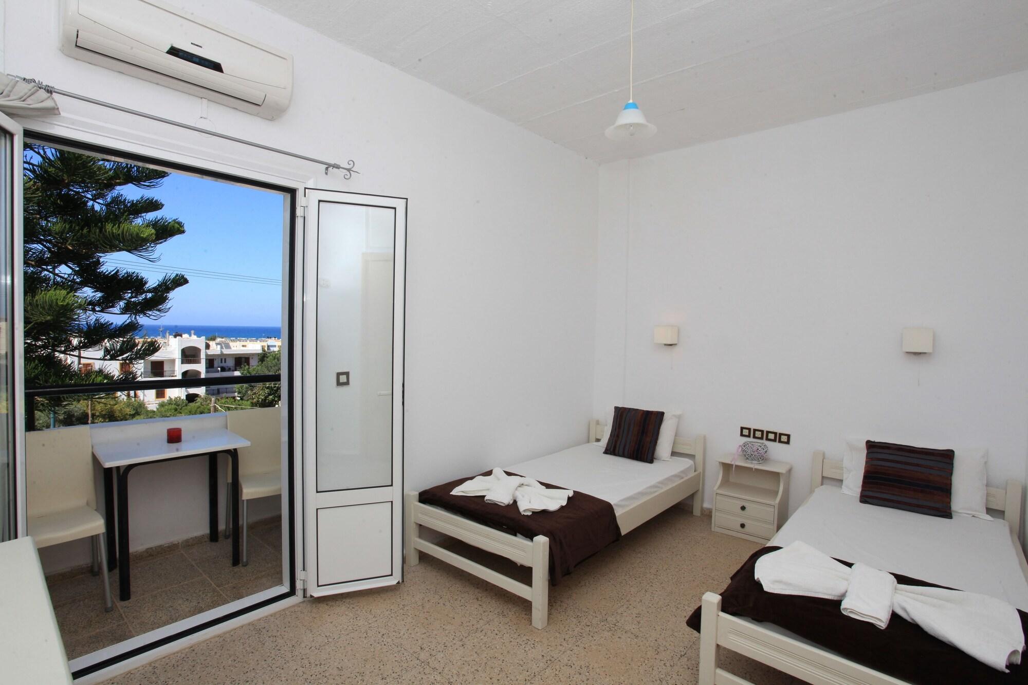 Iraklis Apartments Stalida Eksteriør bilde